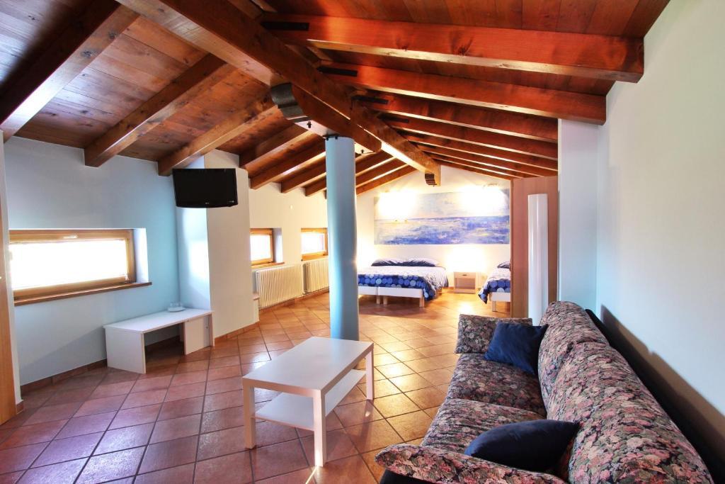Cip & Ciop Bed and Breakfast Buia Habitación foto
